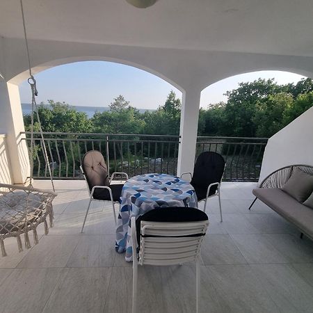 Apartmani Lucija ماسلينتسا الغرفة الصورة